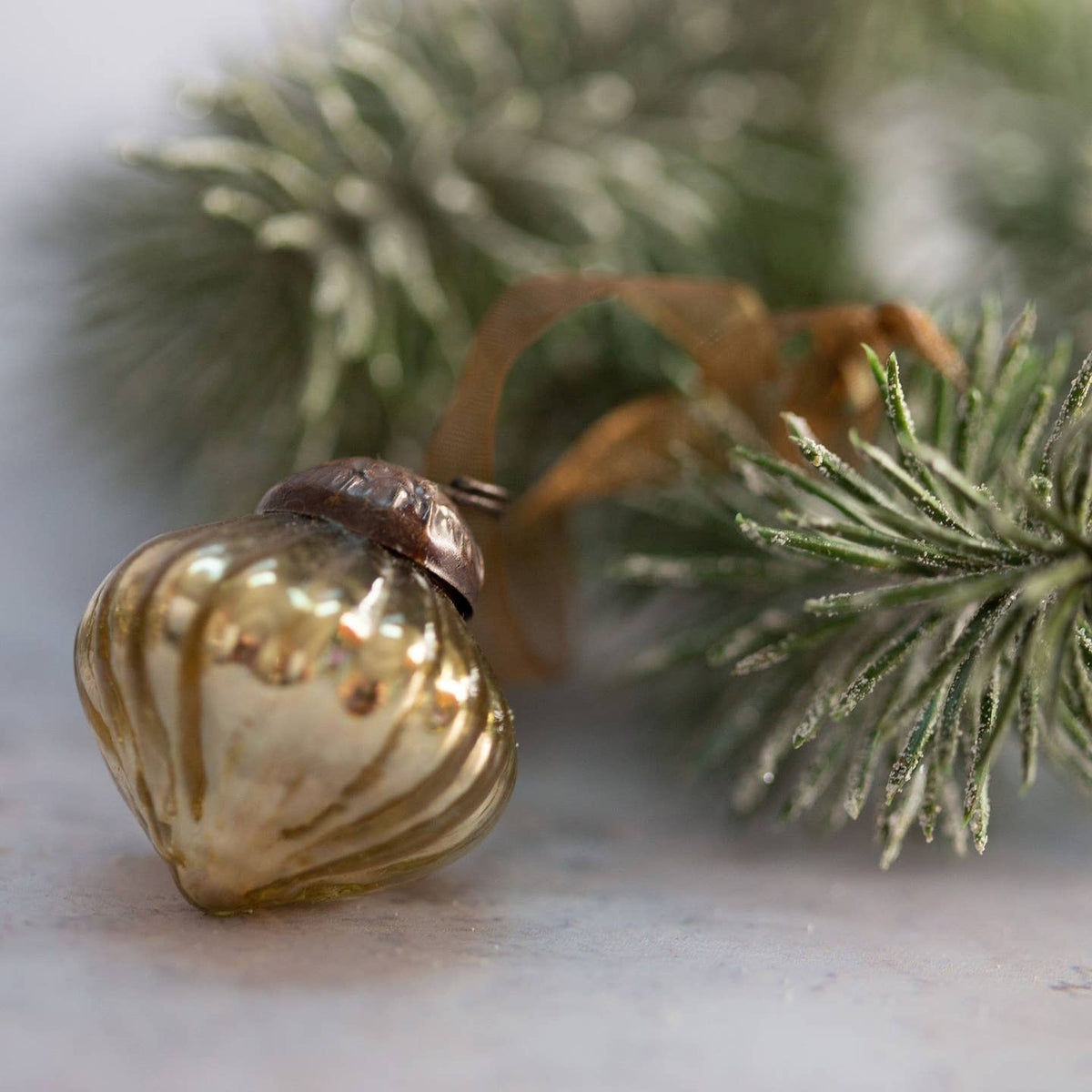 L'atelier de Noël, Boule de Noël en verre craquelé - Doré