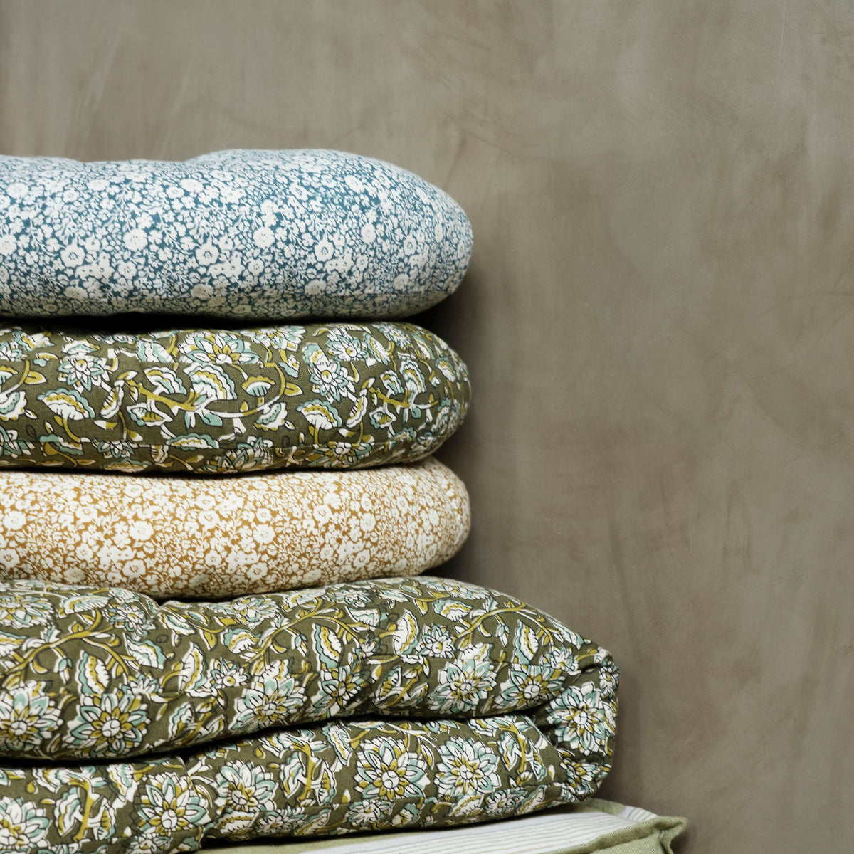 Madam Stoltz, Coussin d'assise - Fleuri Vert