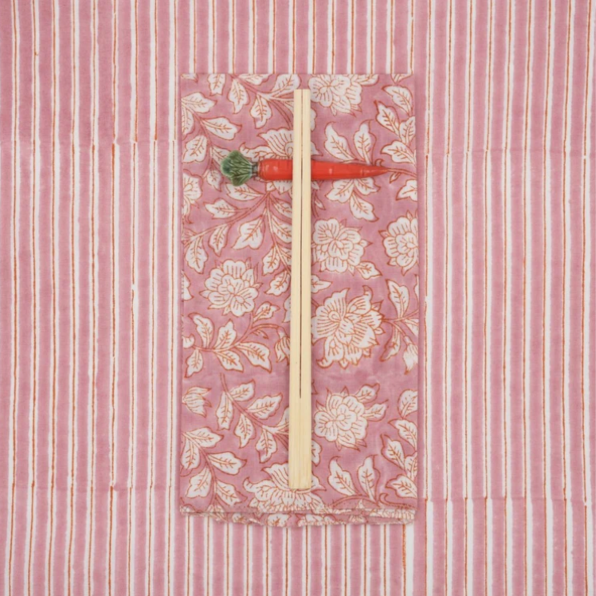 Serviette de table, Suzette à table - Iris Powder