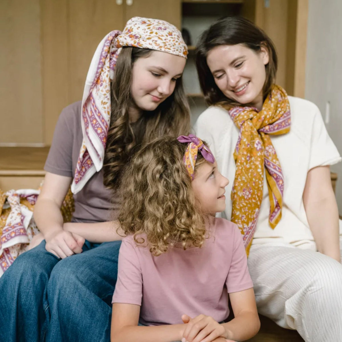 Bindi Atelier, Petit Foulard Indien - Folk Story Sun